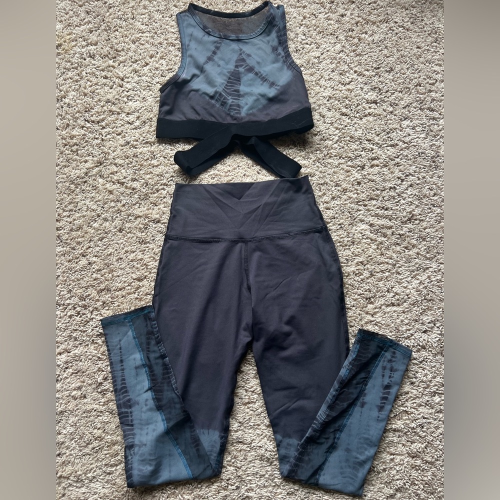 EUC Electric and Rose Set- size Med